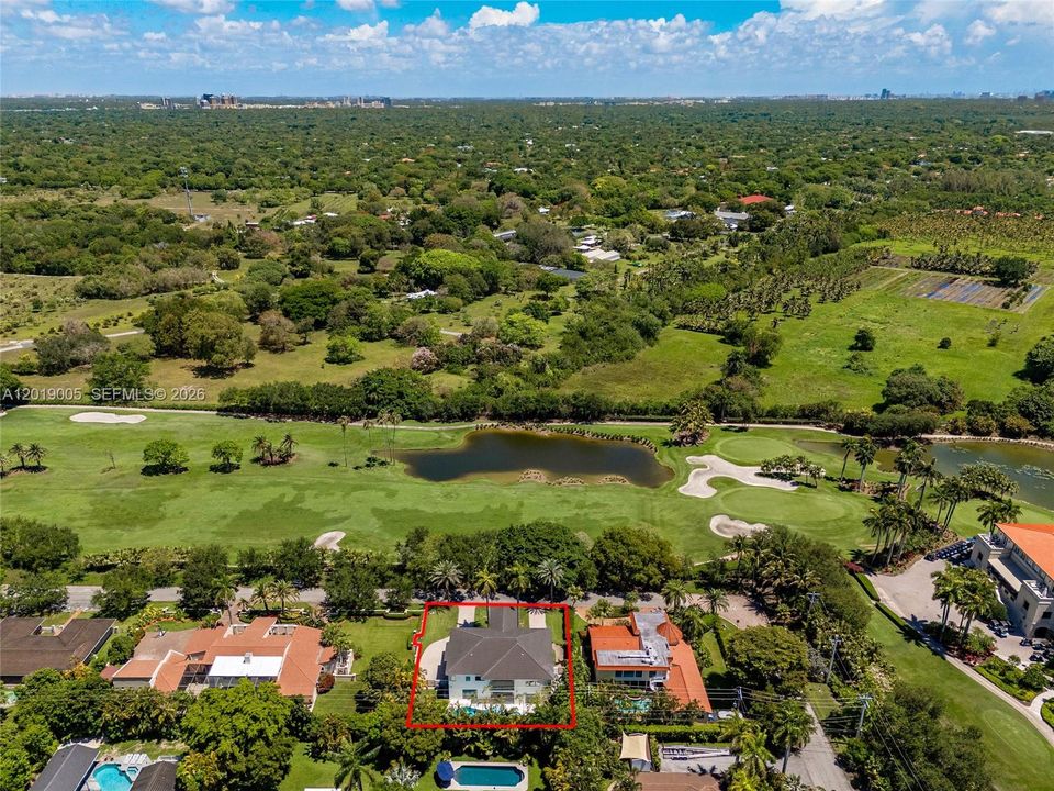 For Sale: $3,495,000 (5 beds, 4 baths, 4675 Square Feet)