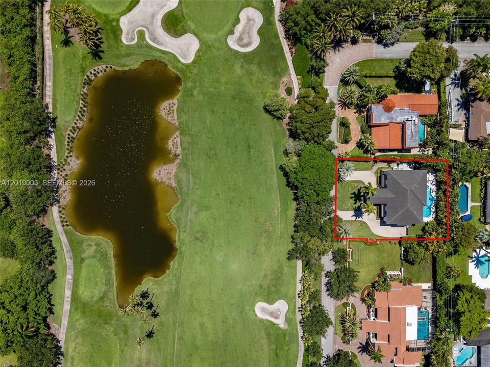For Sale: $3,495,000 (5 beds, 4 baths, 4675 Square Feet)