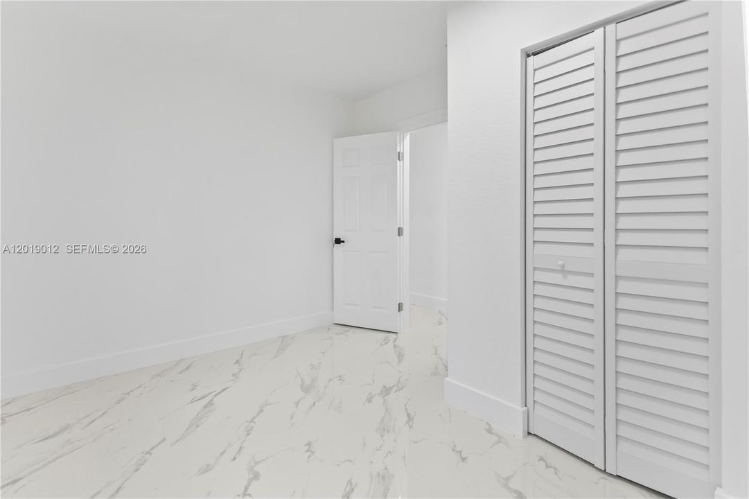 На продажу: $675,000 (4 спален, 2 ванн, 1784 Квадратных фут)