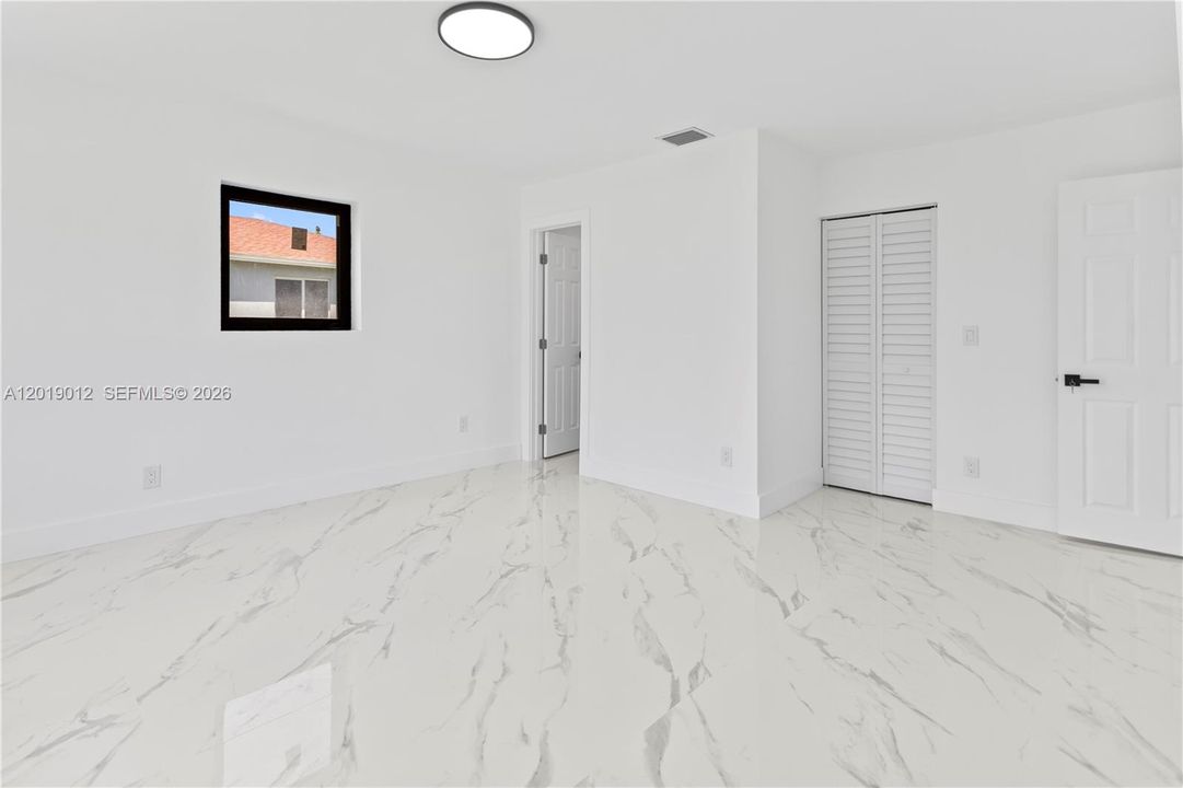 На продажу: $675,000 (4 спален, 2 ванн, 1784 Квадратных фут)