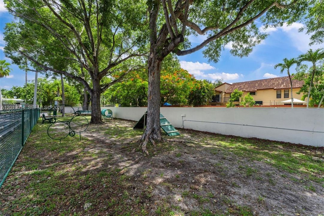 "Pet Paws" Dog Park private for the residents of Venetian Palms