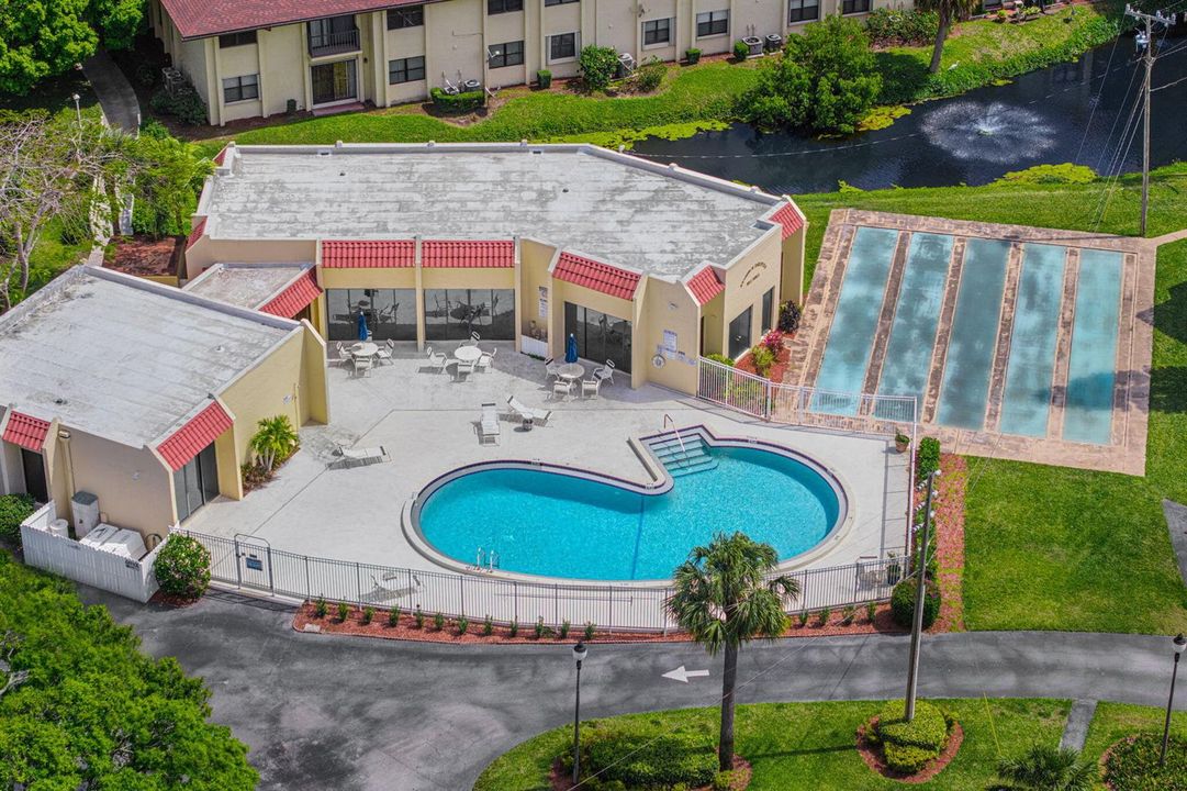 19-web-or-mls-2050 Oleander Blvd 3-206 -