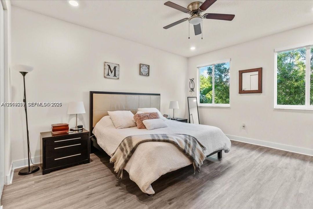 For Sale: $899,000 (4 beds, 3 baths, 2379 Square Feet)
