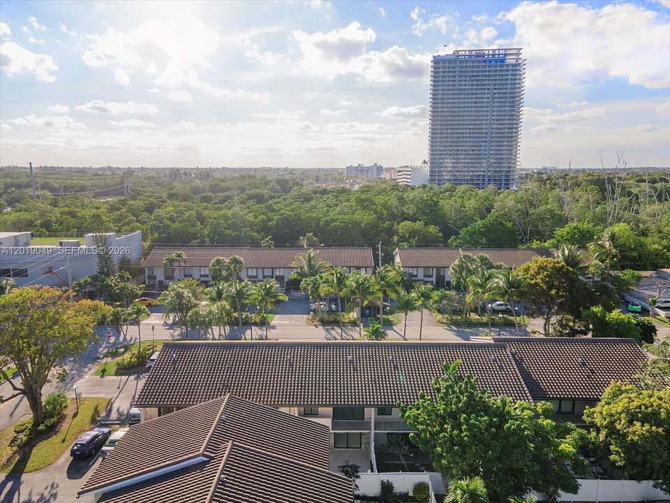 На продажу: $699,000 (3 спален, 2 ванн, 1590 Квадратных фут)