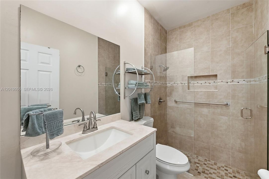 For Sale: $2,200,000 (5 beds, 4 baths, 3756 Square Feet)