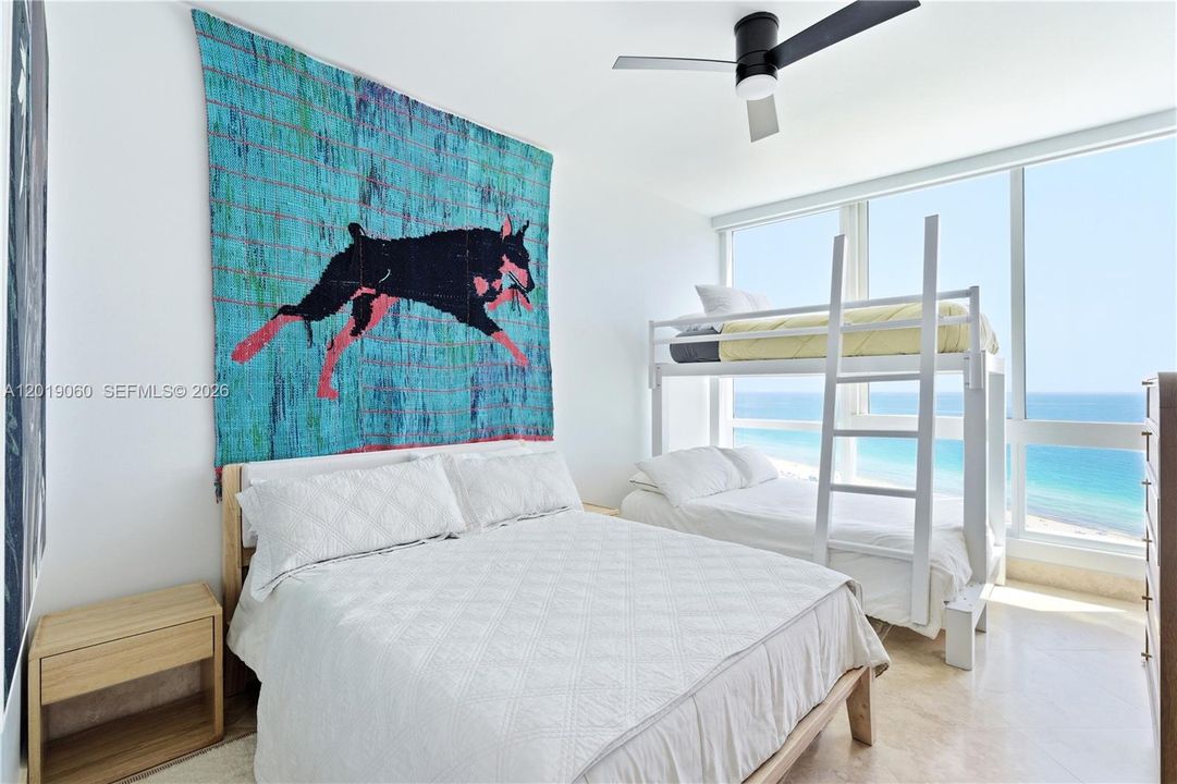 For Rent: $25,000 (2 beds, 2 baths, 1870 Square Feet)