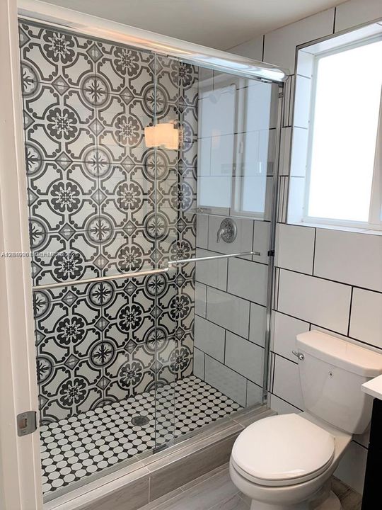 For Rent: $3,375 (3 beds, 3 baths, 1870 Square Feet)