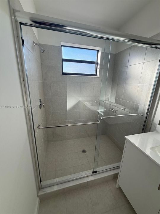 En Renta: $3,900 (3 camas, 2 baños, 1896 Pies cuadrados)