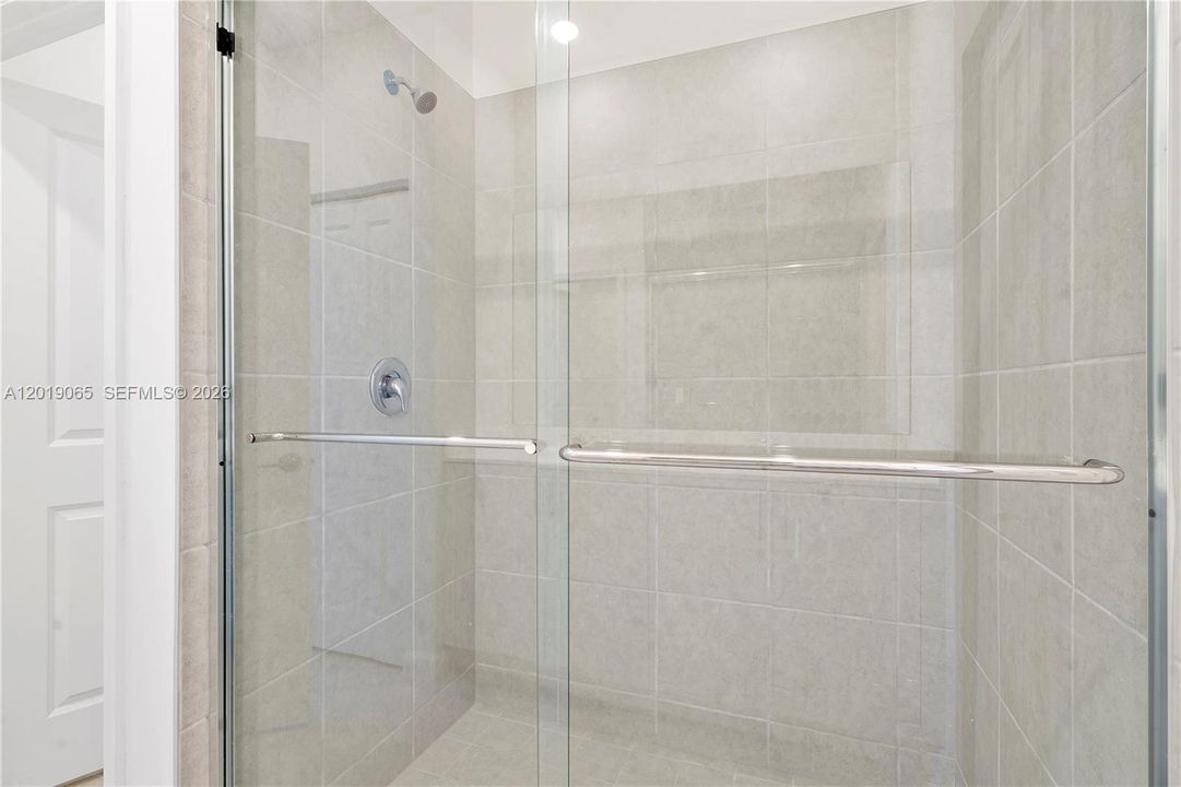 En Renta: $3,900 (3 camas, 2 baños, 1896 Pies cuadrados)