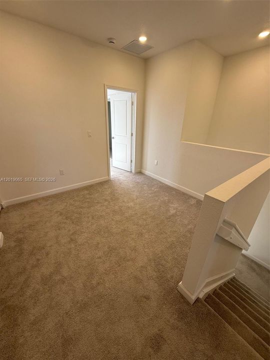 En Renta: $3,900 (3 camas, 2 baños, 1896 Pies cuadrados)