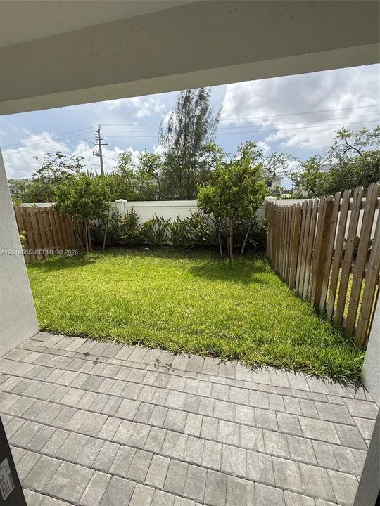 En Renta: $3,900 (3 camas, 2 baños, 1896 Pies cuadrados)