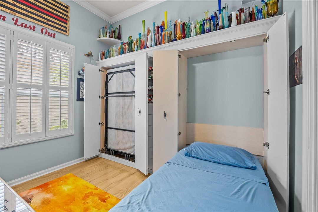 20-blue in room-3