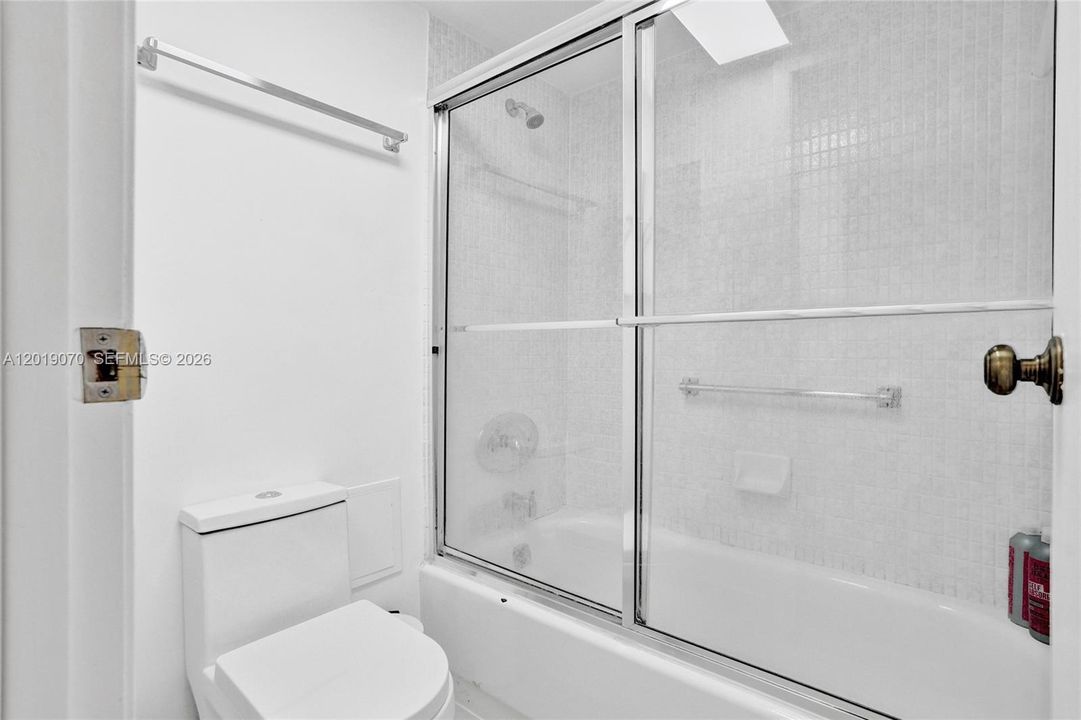 En Venta: $425,000 (2 camas, 2 baños, 1157 Pies cuadrados)