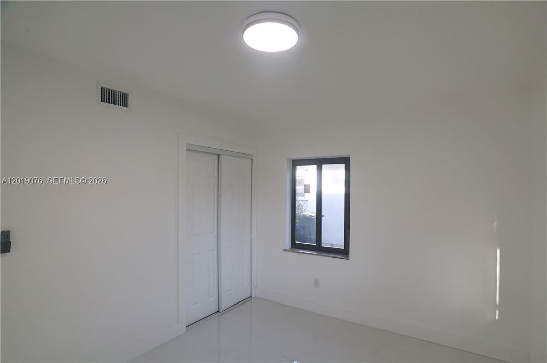 For Rent: $4,500 (4 beds, 3 baths, 1714 Square Feet)