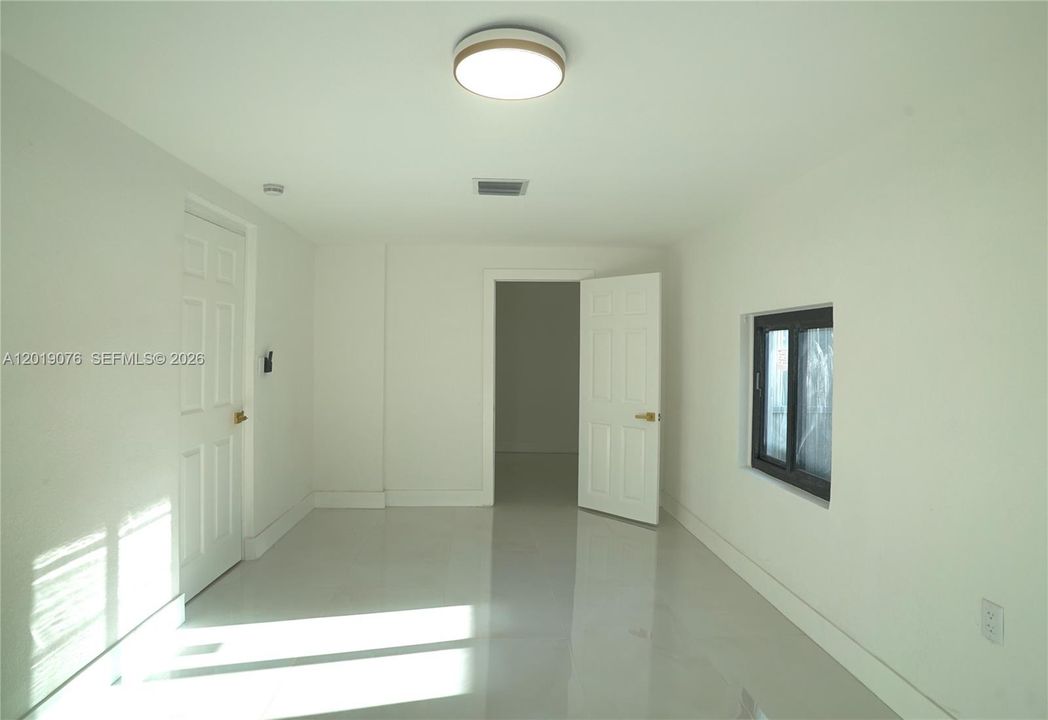 For Rent: $4,500 (4 beds, 3 baths, 1714 Square Feet)