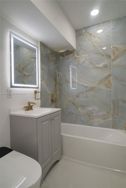 For Rent: $4,500 (4 beds, 3 baths, 1714 Square Feet)