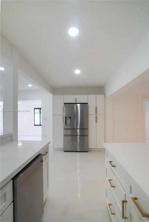 For Rent: $4,500 (4 beds, 3 baths, 1714 Square Feet)
