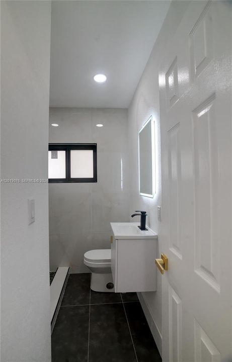 For Rent: $4,500 (4 beds, 3 baths, 1714 Square Feet)