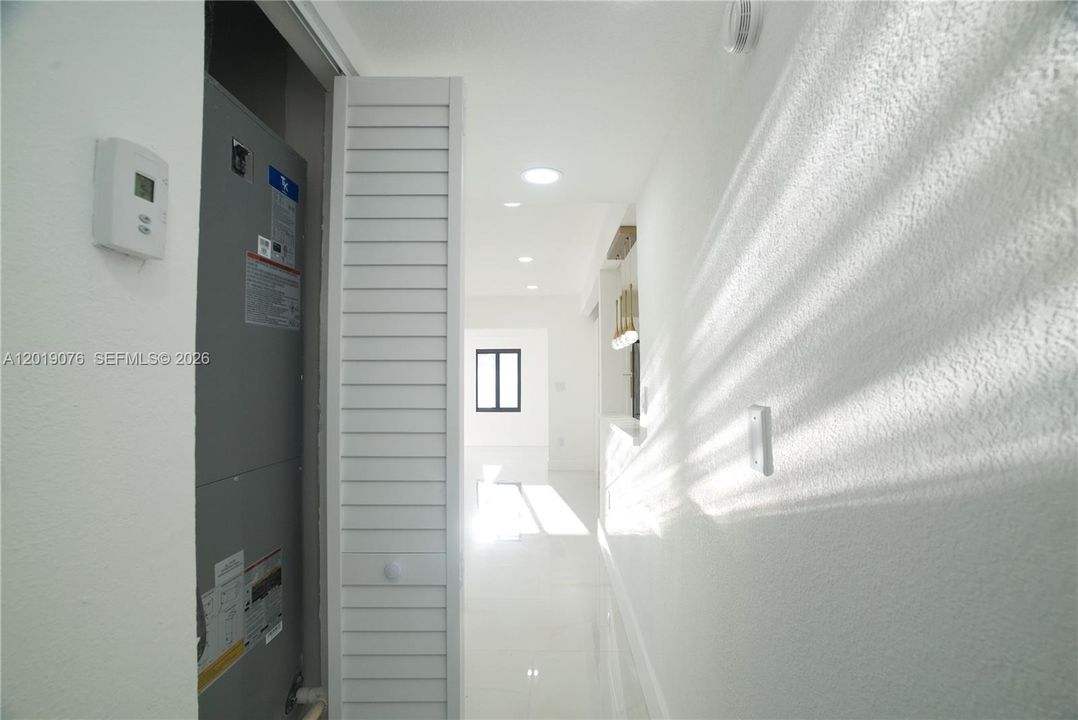For Rent: $4,500 (4 beds, 3 baths, 1714 Square Feet)
