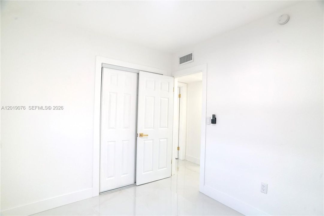 For Rent: $4,500 (4 beds, 3 baths, 1714 Square Feet)