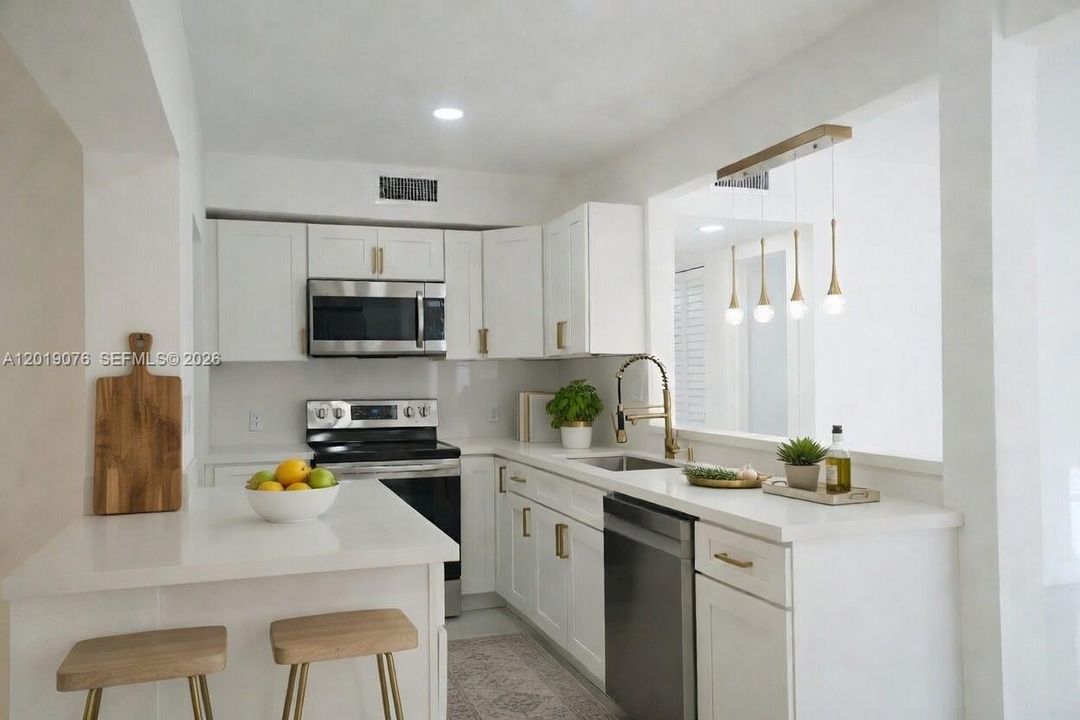 For Rent: $4,500 (4 beds, 3 baths, 1714 Square Feet)