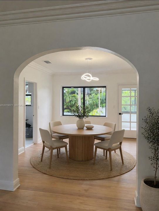 Active With Contract: $6,300 (3 beds, 2 baths, 1547 Square Feet)