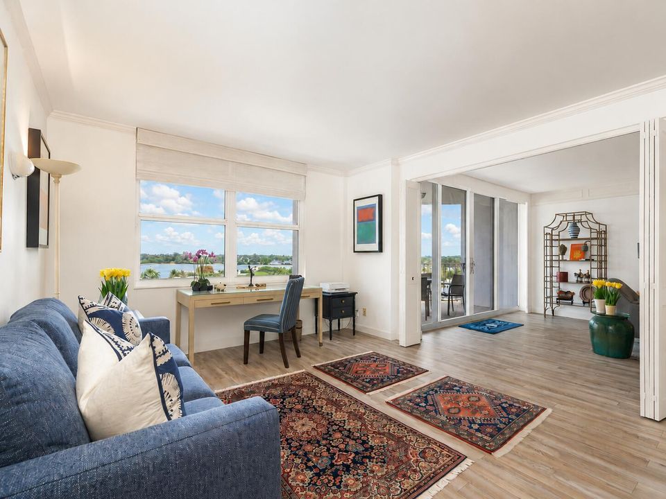 Open or close door to the living room