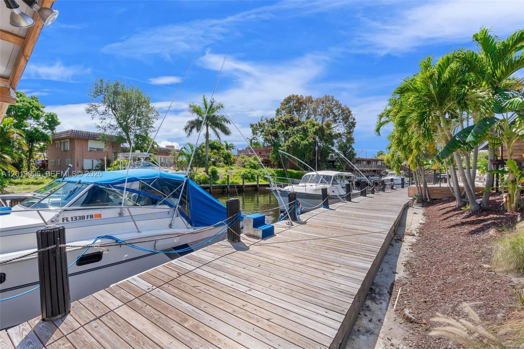 Active With Contract: $1,950,000 (0 beds, 0 baths, 2836 Square Feet)