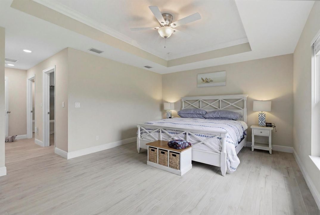 28 Master Suite