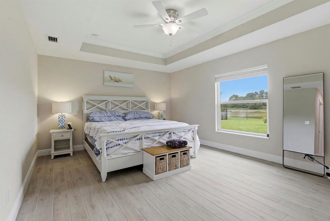27 Master Suite