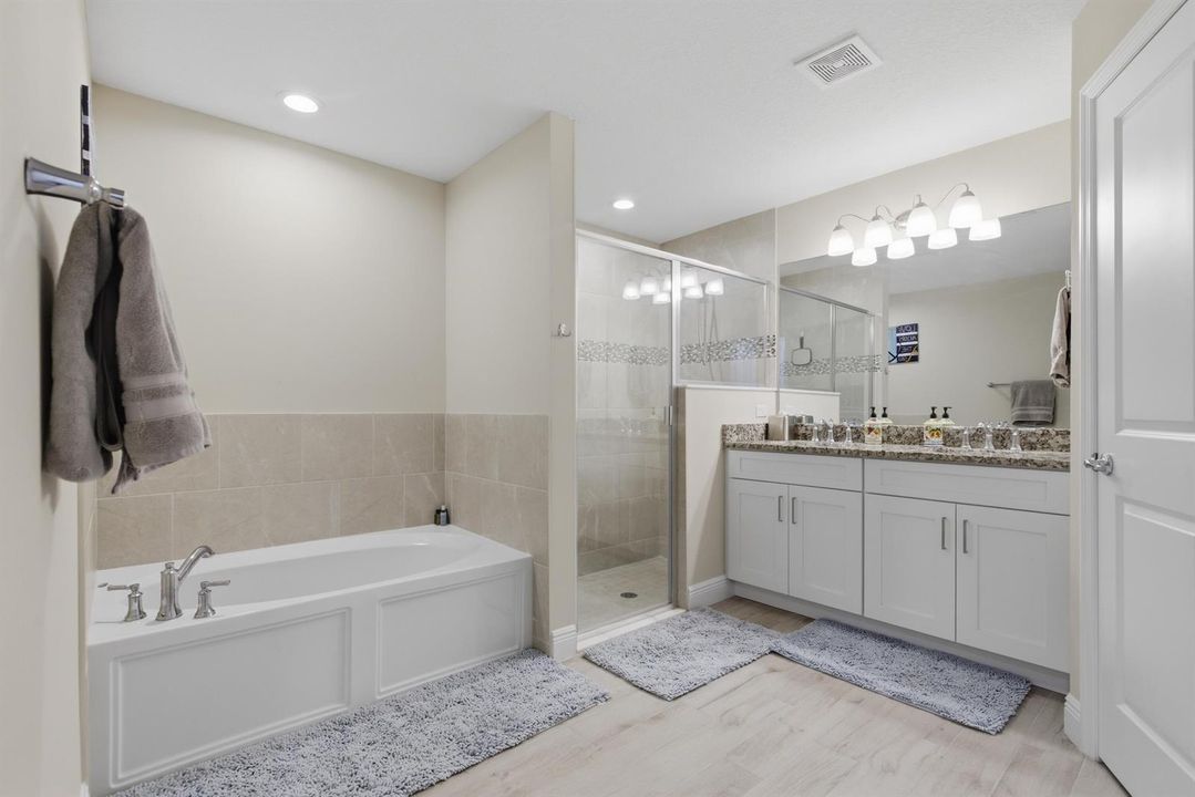 32 Master Bath