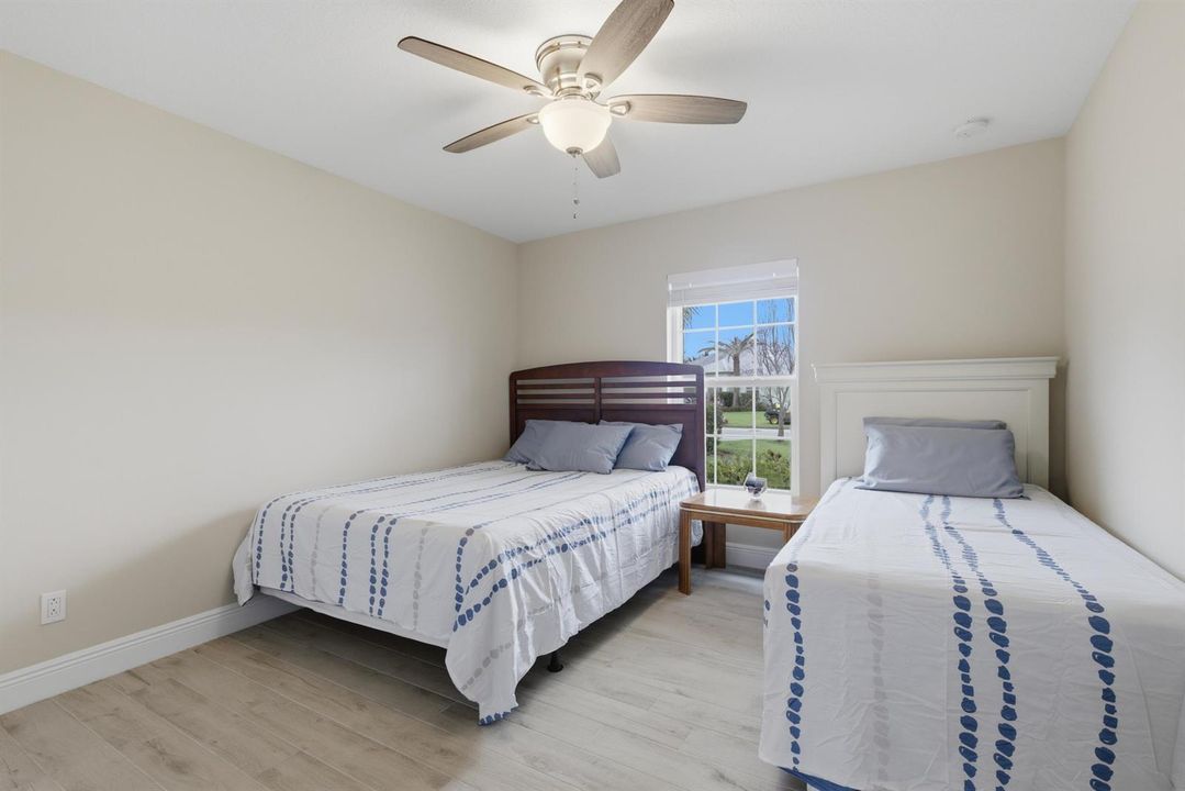 24 Bed3