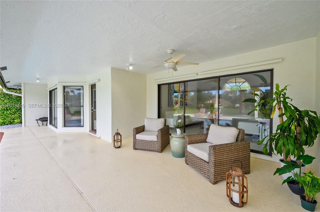 For Rent: $8,000 (4 beds, 2 baths, 2467 Square Feet)