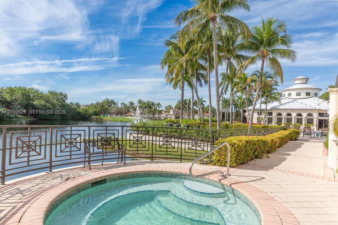 For Rent: $16,000 (6 beds, 5 baths, 5224 Square Feet)