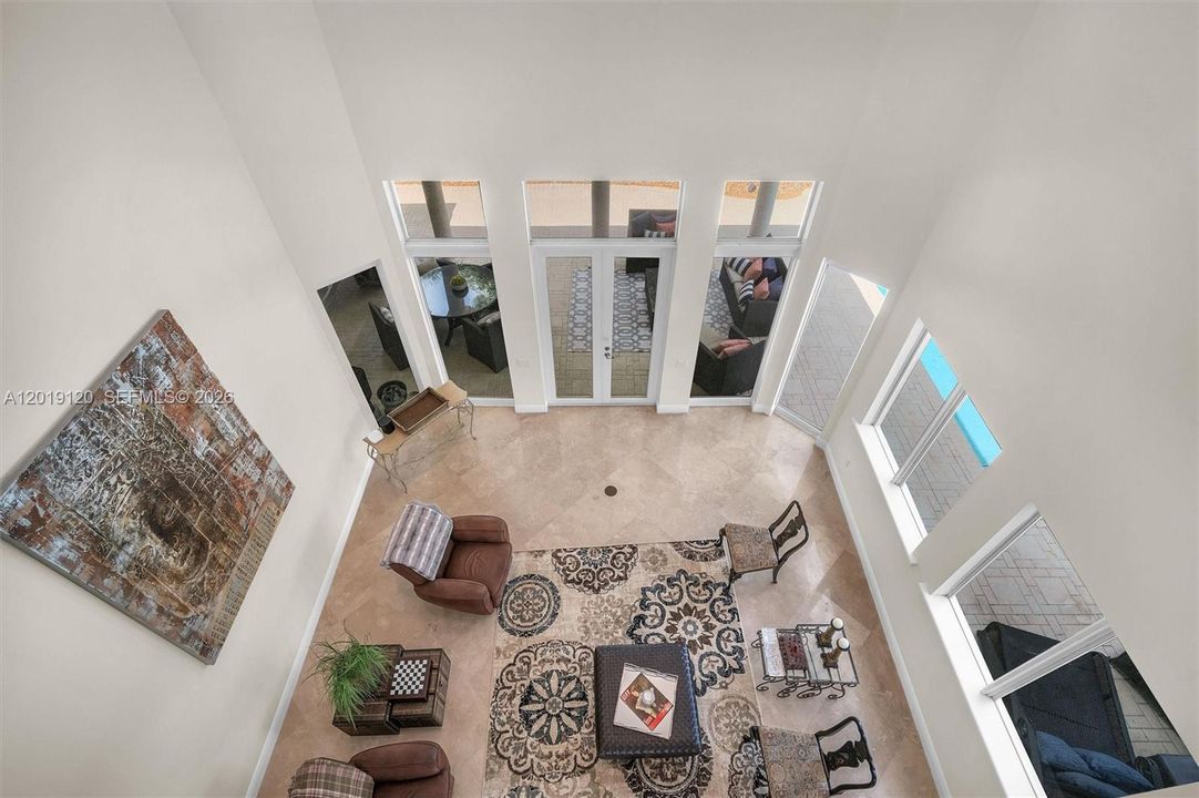 For Rent: $16,000 (6 beds, 5 baths, 5224 Square Feet)