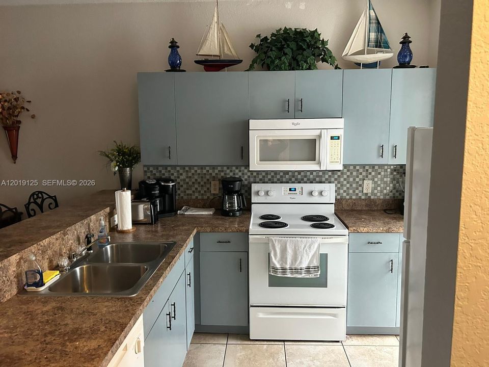 For Sale: $176,990 (3 beds, 2 baths, 0 Square Feet)
