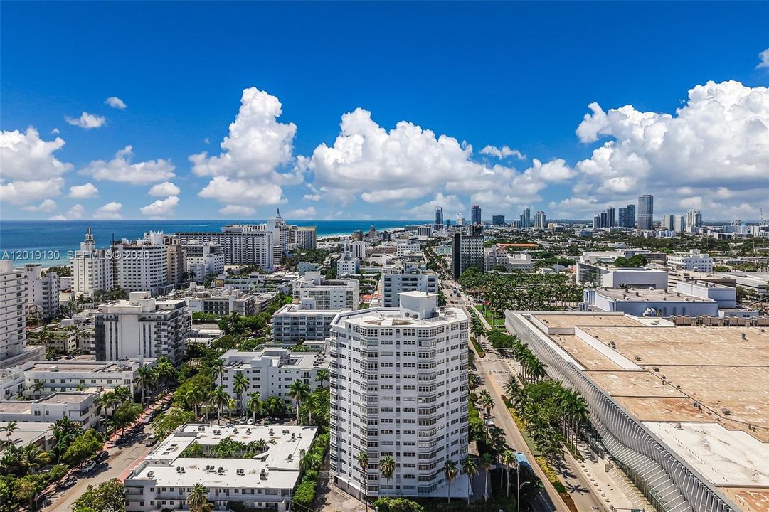 Activo con contrato: $420,000 (2 camas, 2 baños, 940 Pies cuadrados)