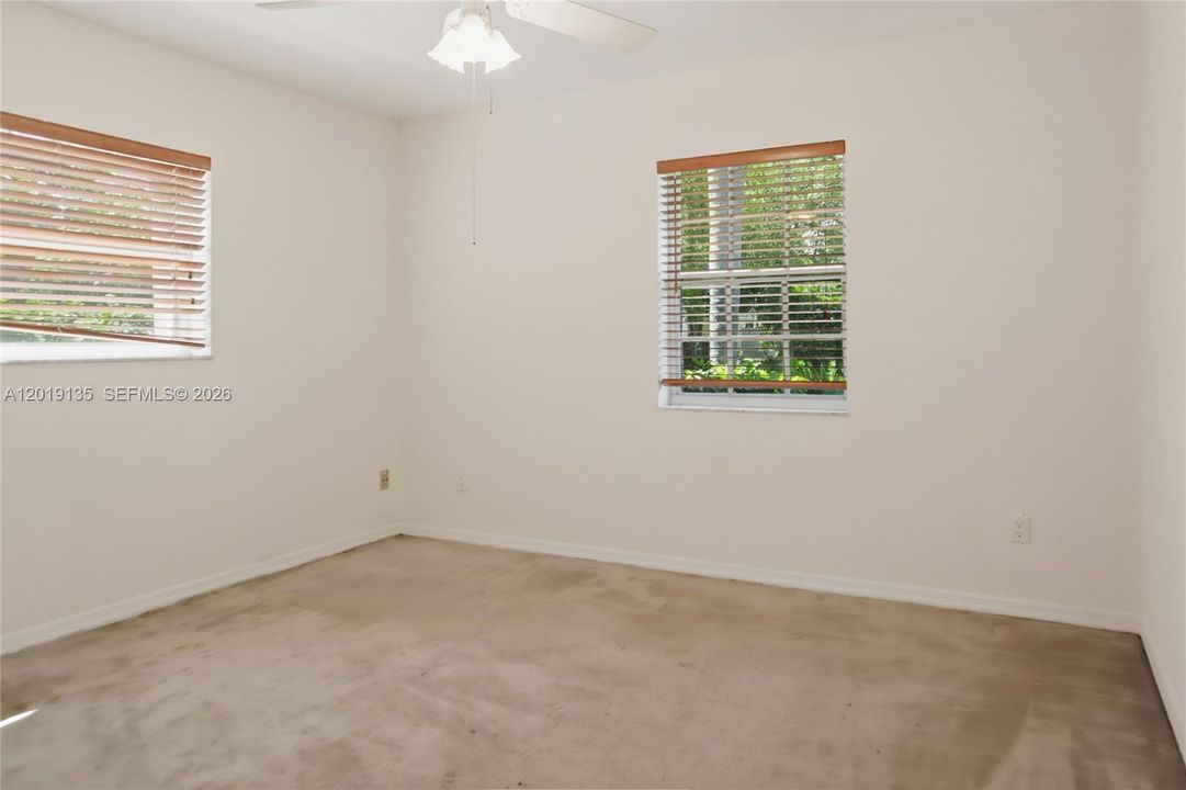 For Sale: $1,000,000 (4 beds, 2 baths, 2328 Square Feet)