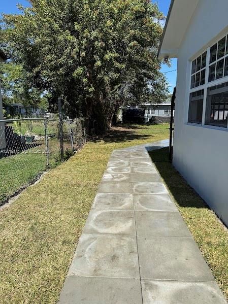 For Sale: $619,900 (0 beds, 0 baths, 1808 Square Feet)