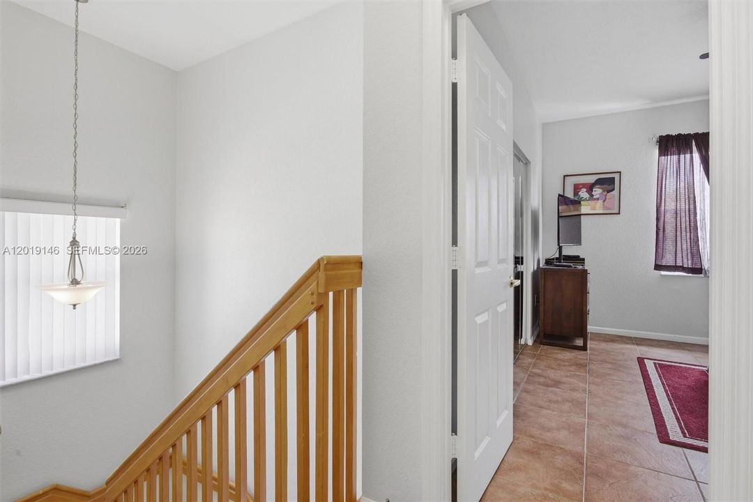 For Sale: $509,000 (3 beds, 2 baths, 1726 Square Feet)