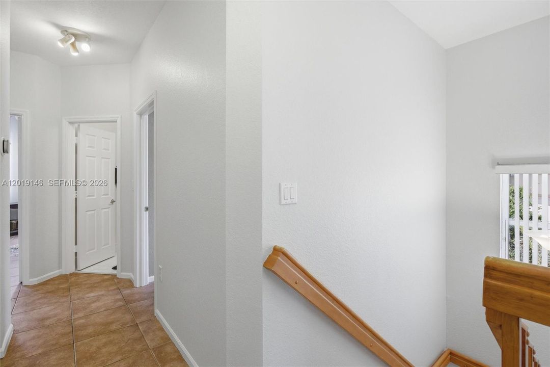 For Sale: $509,000 (3 beds, 2 baths, 1726 Square Feet)