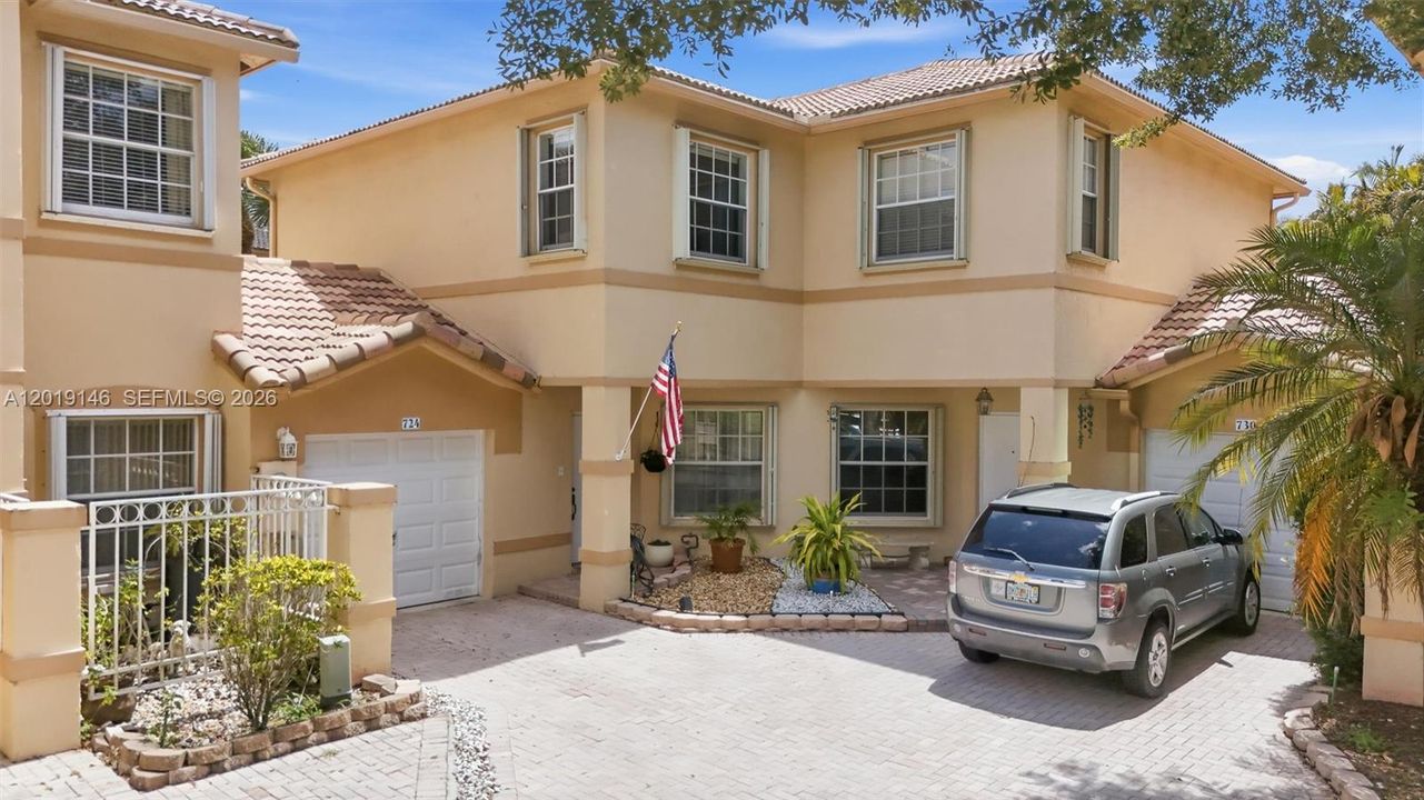 For Sale: $509,000 (3 beds, 2 baths, 1726 Square Feet)