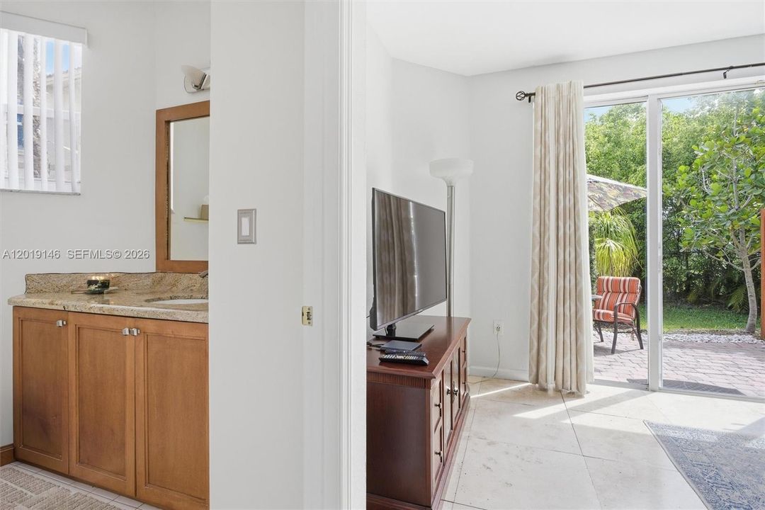 For Sale: $509,000 (3 beds, 2 baths, 1726 Square Feet)