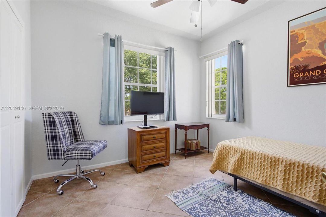 For Sale: $509,000 (3 beds, 2 baths, 1726 Square Feet)