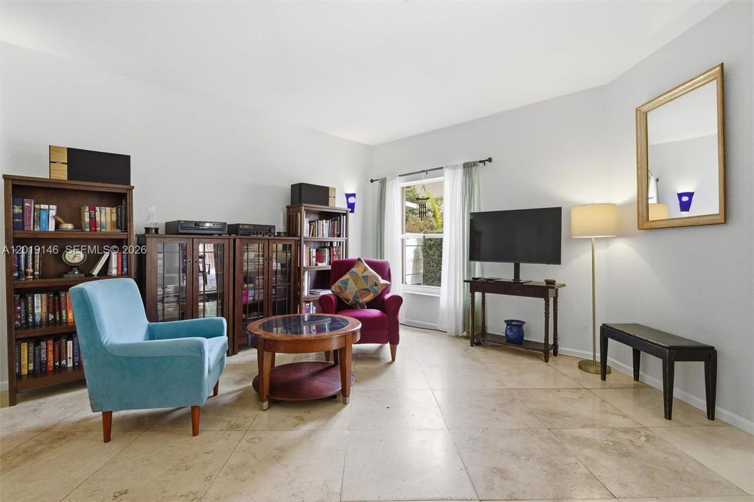For Sale: $509,000 (3 beds, 2 baths, 1726 Square Feet)