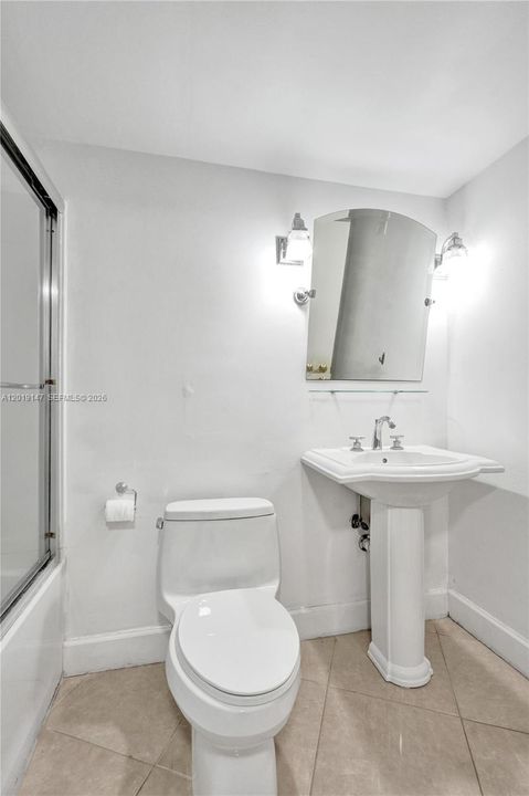 For Sale: $675,000 (2 beds, 2 baths, 1508 Square Feet)