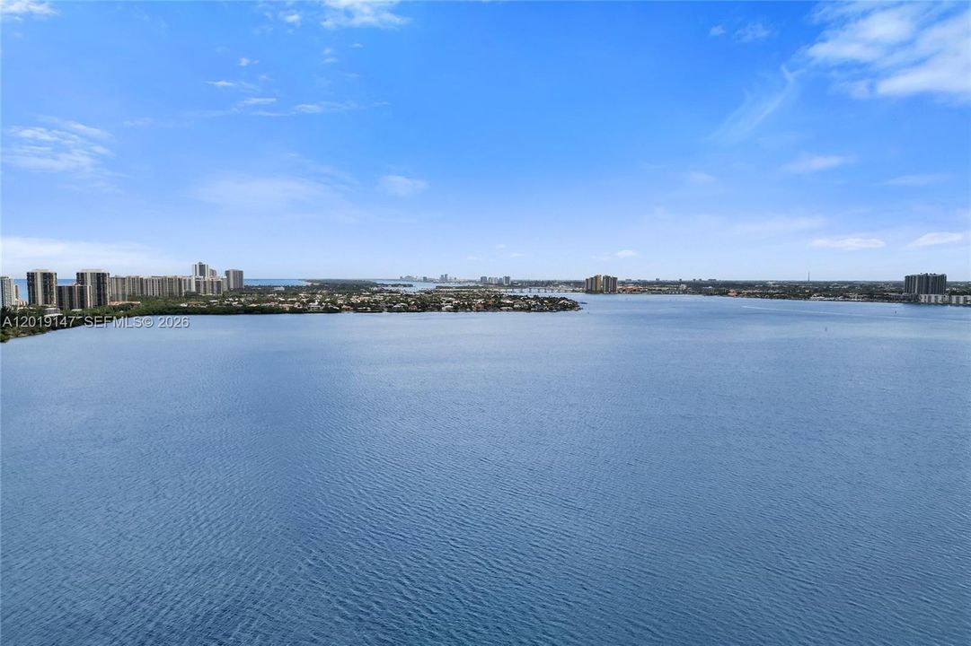 For Sale: $675,000 (2 beds, 2 baths, 1508 Square Feet)