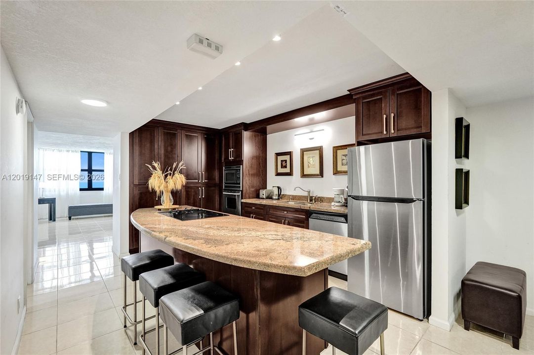 For Sale: $675,000 (2 beds, 2 baths, 1508 Square Feet)