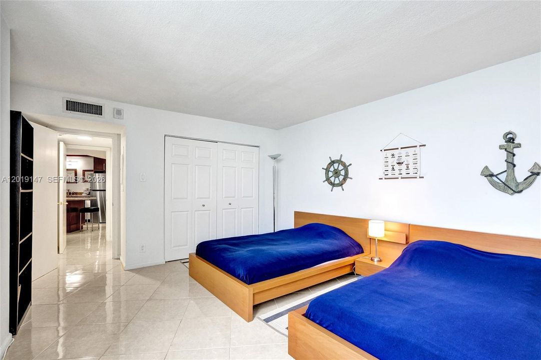 For Sale: $675,000 (2 beds, 2 baths, 1508 Square Feet)