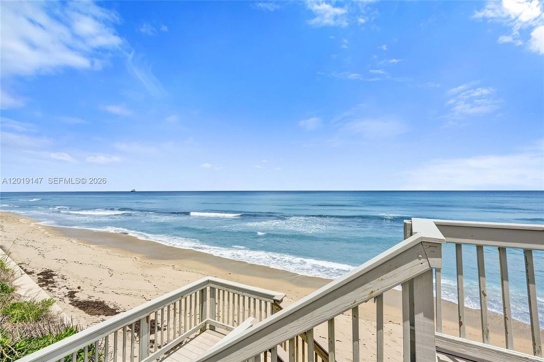 For Sale: $675,000 (2 beds, 2 baths, 1508 Square Feet)